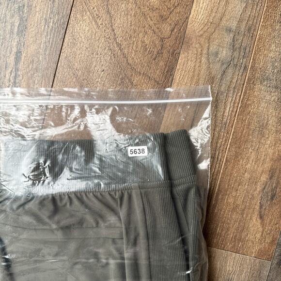 Athleta Trekkie Jogger Pants Women's Size 8 Green Athletic Training Fitness 5638 - Picture 12 of 12